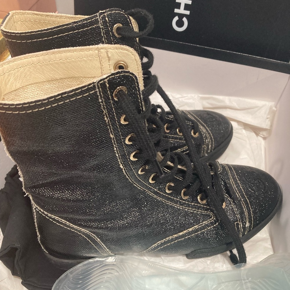 CHANEL Coated Canvas Lace Up Combat Boots 37 Black - Picture 11 of 15